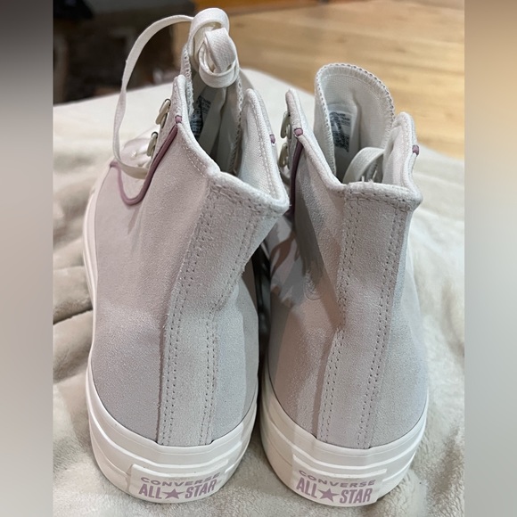 Chuck Taylor All Star Lift Platform Suede NIB - Picture 5 of 11